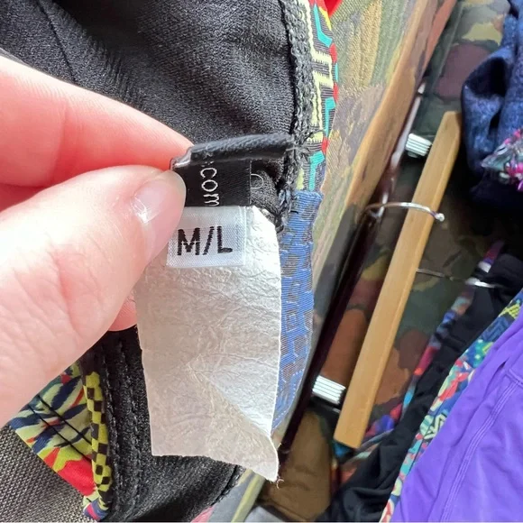 Onzie | Sweetheart Yoga Sports Bra - Picture 6 of 6